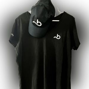 Booksy, size extra large T-shirt with matching hat
